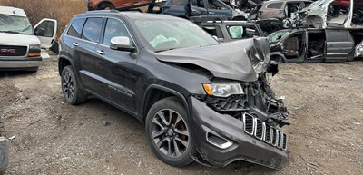 W24145_2018_GRANDCHEROKEE_3.6L.jpg